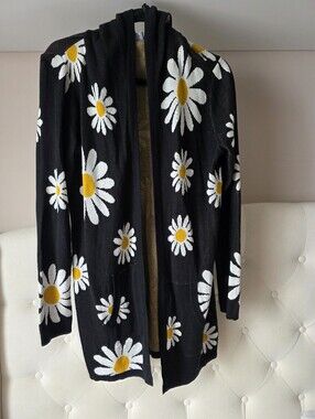Belladini SzM Daisy Cardigan Sweater With Hood